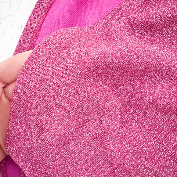 NWT- GOOD AMERICAN x Revolve Glitter Tie Sarong in Hawaiian Pink - Picture 5 of 13